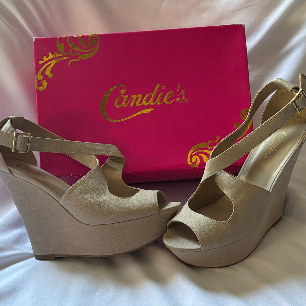 Candie's Neutral Tan Peep-Toe Wedge Sandals